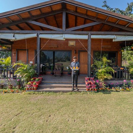 Saffronstays Timber Crest เดห์ราดุน ภายนอก รูปภาพ